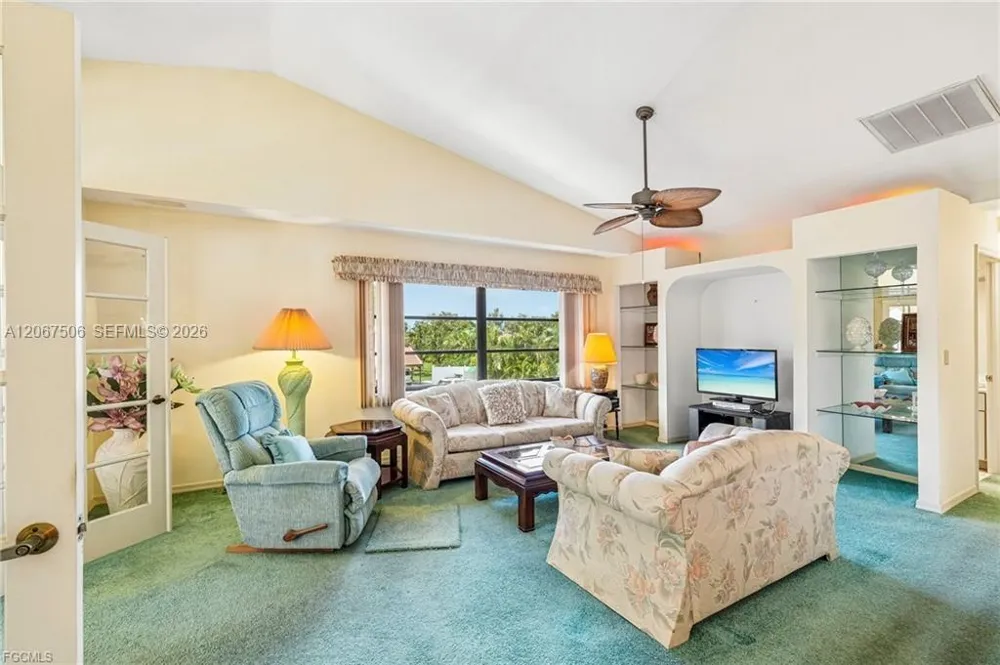 5510 SW 4TH PL #605 Cape Coral, FL 33914
