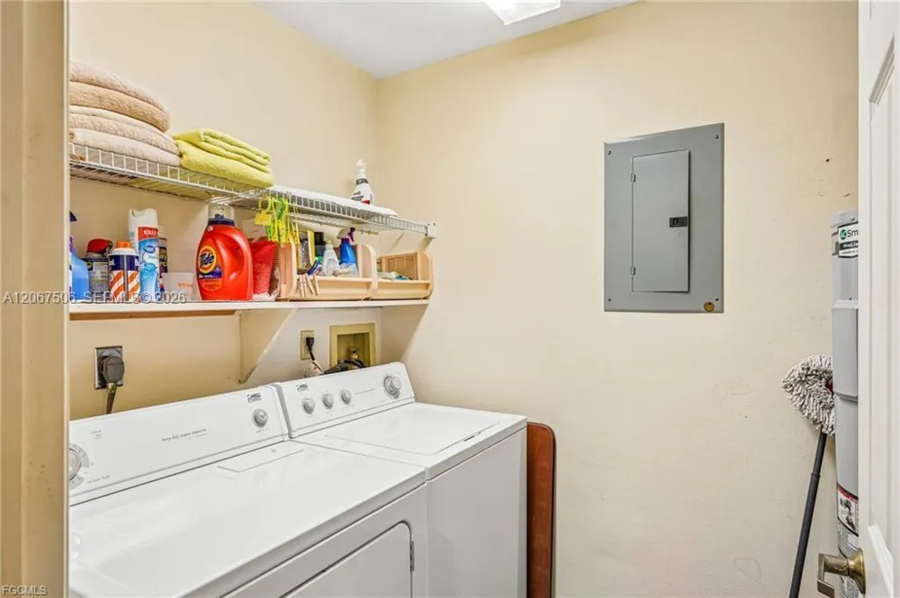 5510 SW 4TH PL #605 Cape Coral, FL 33914