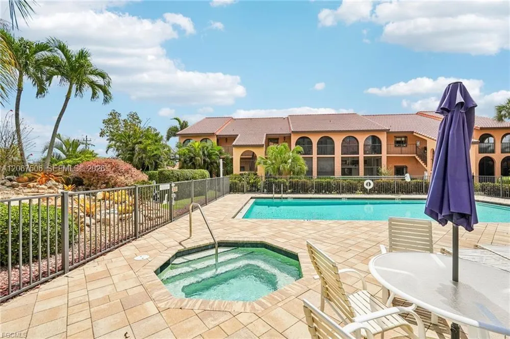 5510 SW 4TH PL #605 Cape Coral, FL 33914