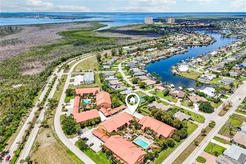 5510 SW 4TH PL #605 Cape Coral, FL 33914