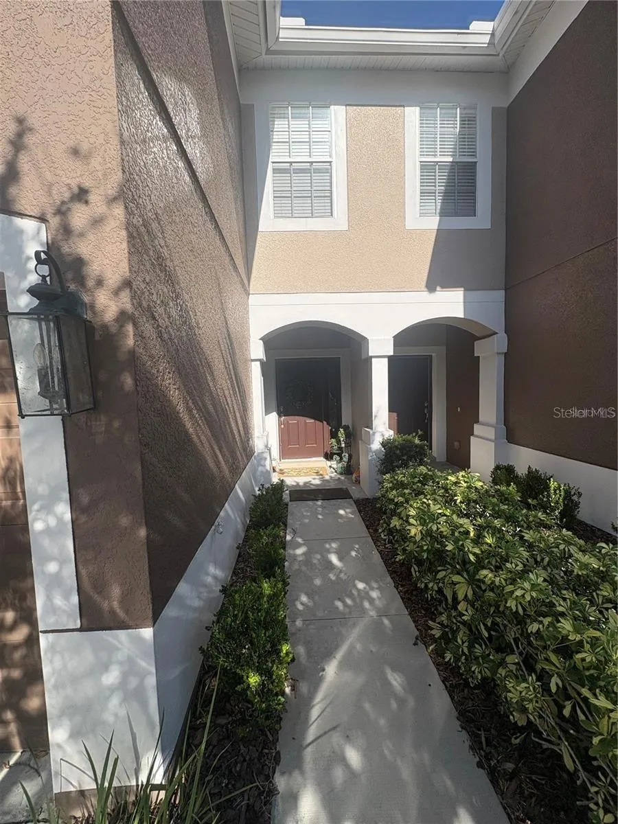 4605 BARNSTEAD DRIVE Riverview, FL 33578