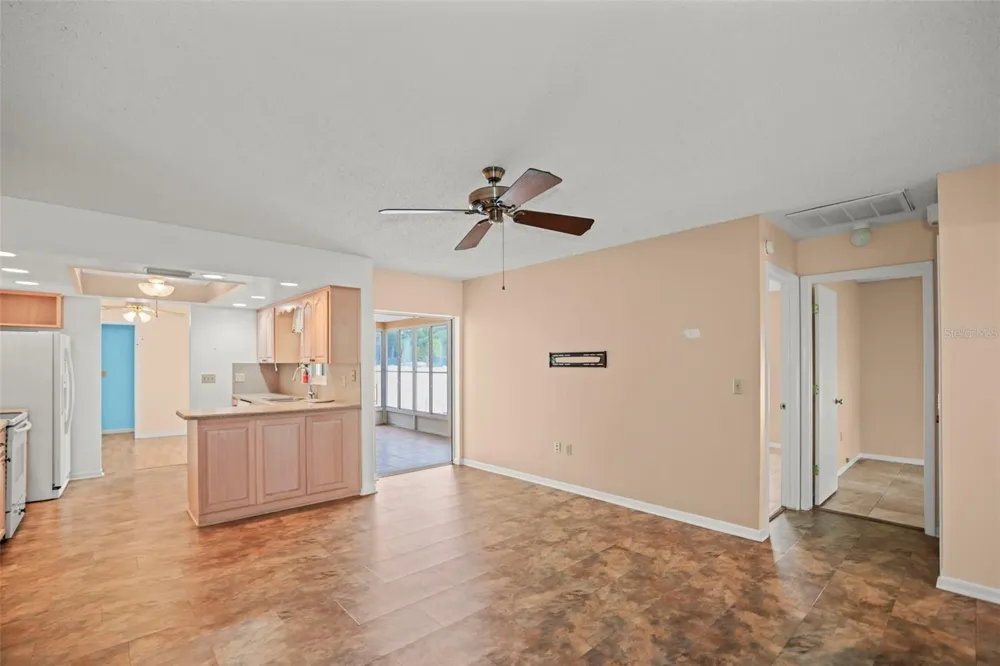 1112 40TH AVE NE St Petersburg, FL 33703
