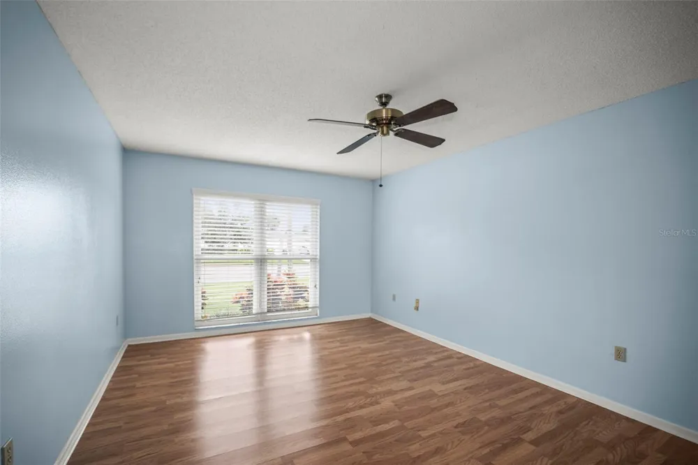 1112 40TH AVE NE St Petersburg, FL 33703