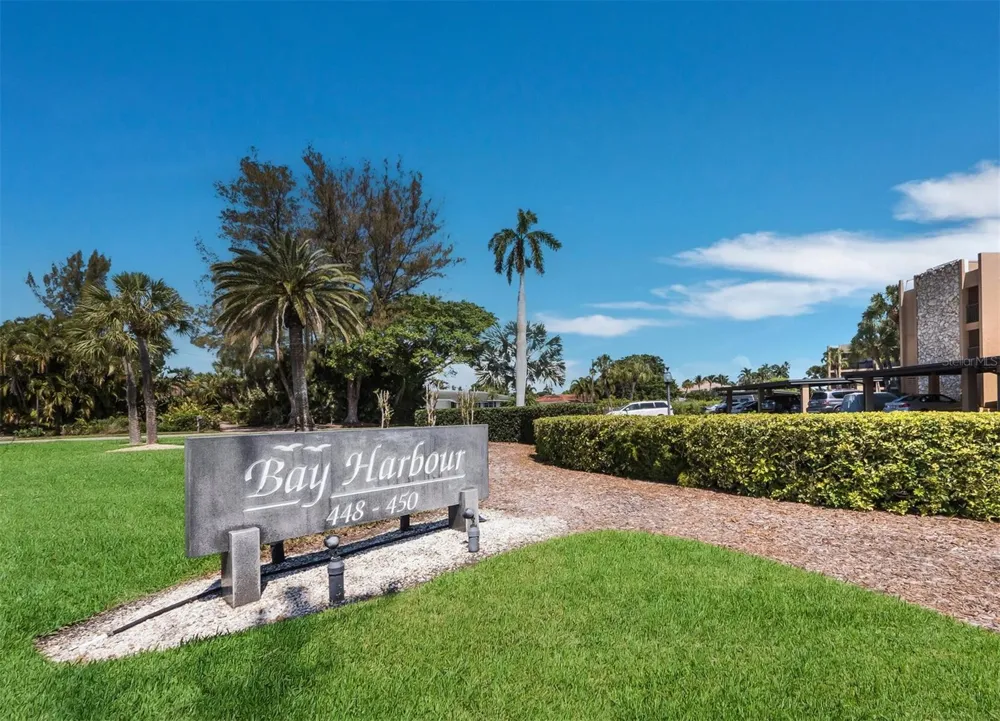 448 GULF OF MEXICO DRIVE #A104 Longboat Key, FL 34228