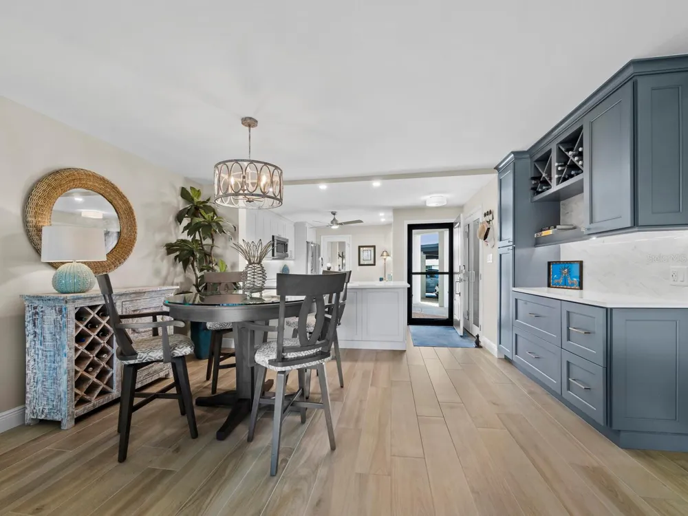 448 GULF OF MEXICO DRIVE #A104 Longboat Key, FL 34228