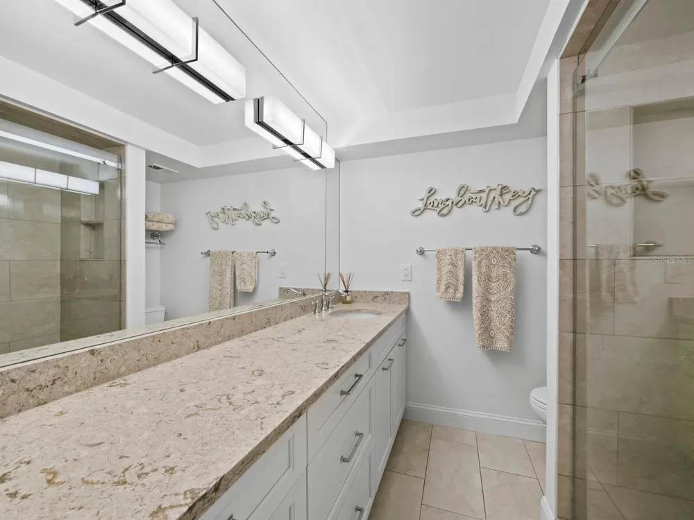448 GULF OF MEXICO DRIVE #A104 Longboat Key, FL 34228