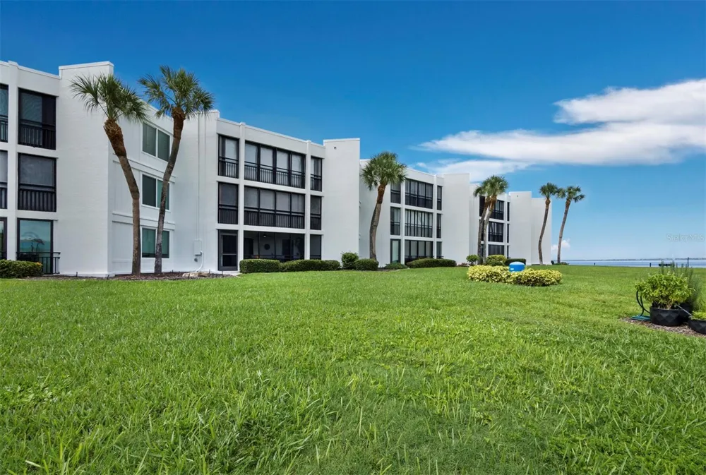 448 GULF OF MEXICO DRIVE #A104 Longboat Key, FL 34228