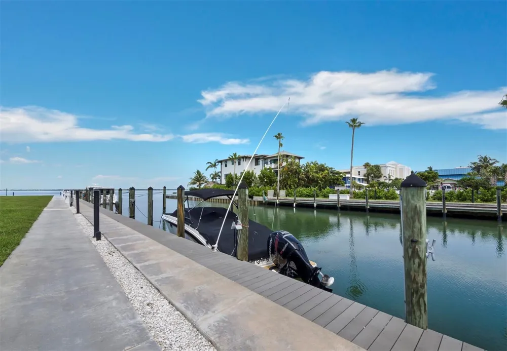 448 GULF OF MEXICO DRIVE #A104 Longboat Key, FL 34228