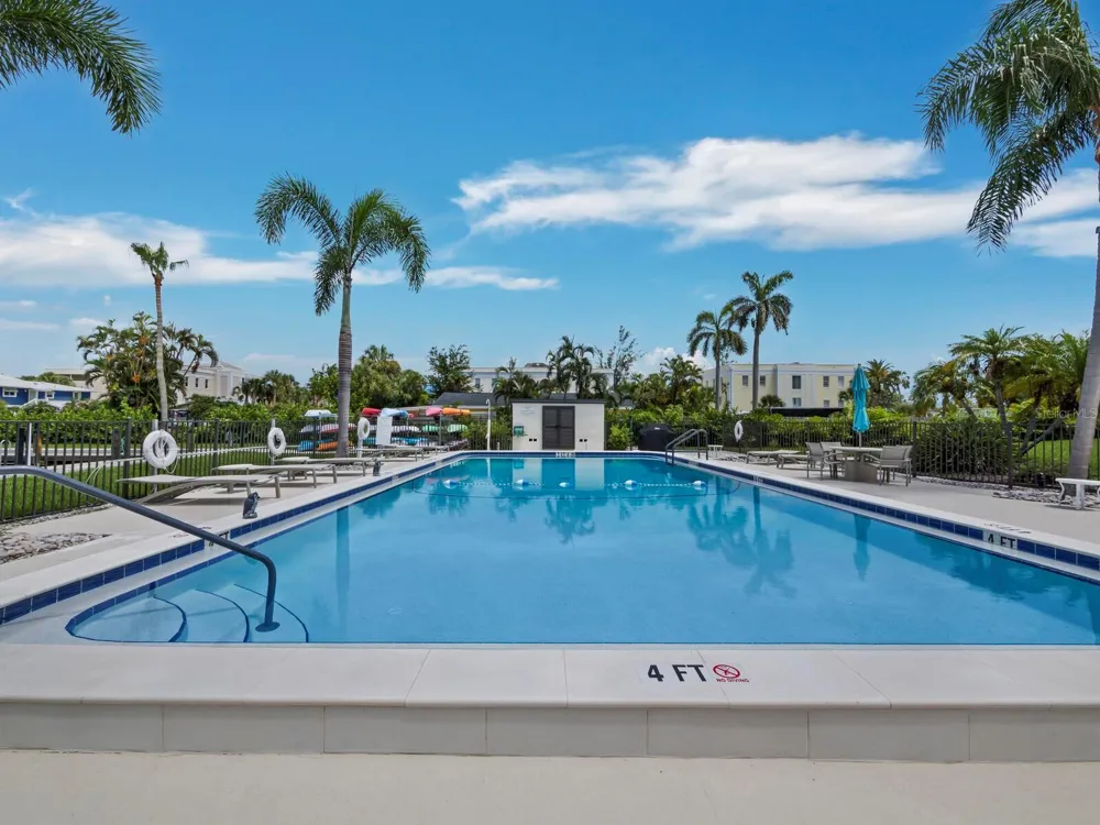 448 GULF OF MEXICO DRIVE #A104 Longboat Key, FL 34228