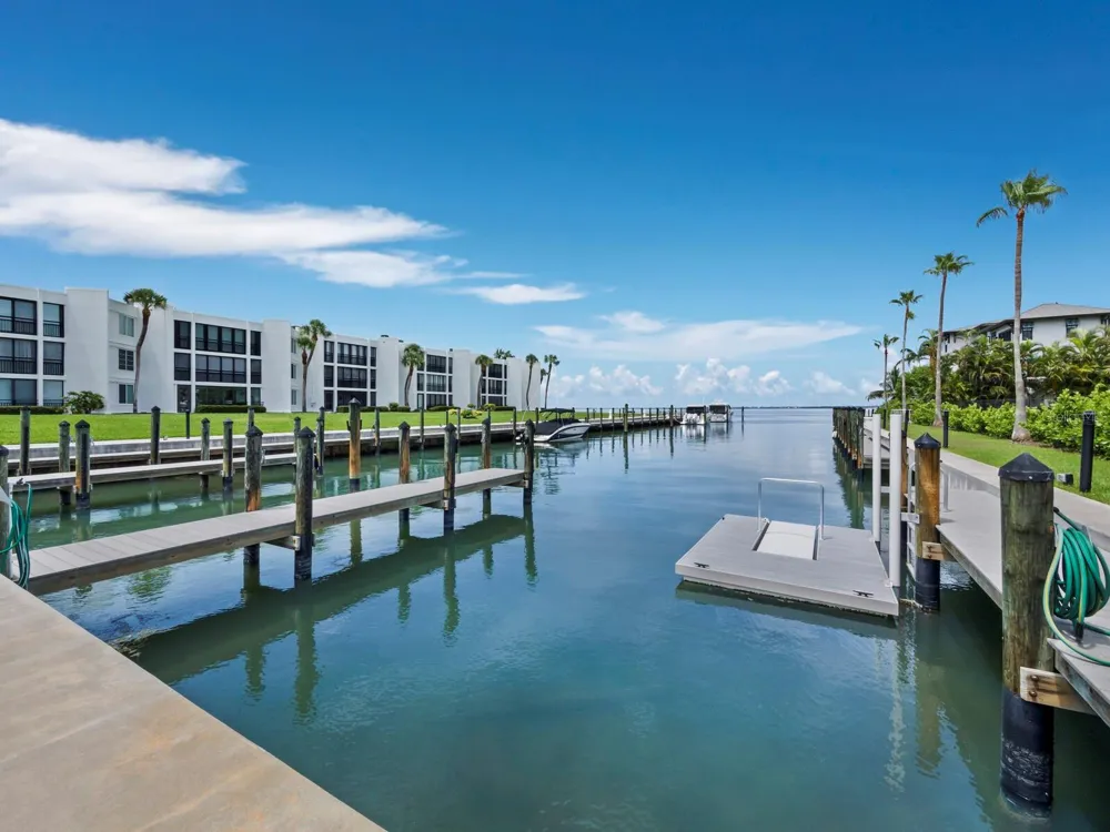448 GULF OF MEXICO DRIVE #A104 Longboat Key, FL 34228