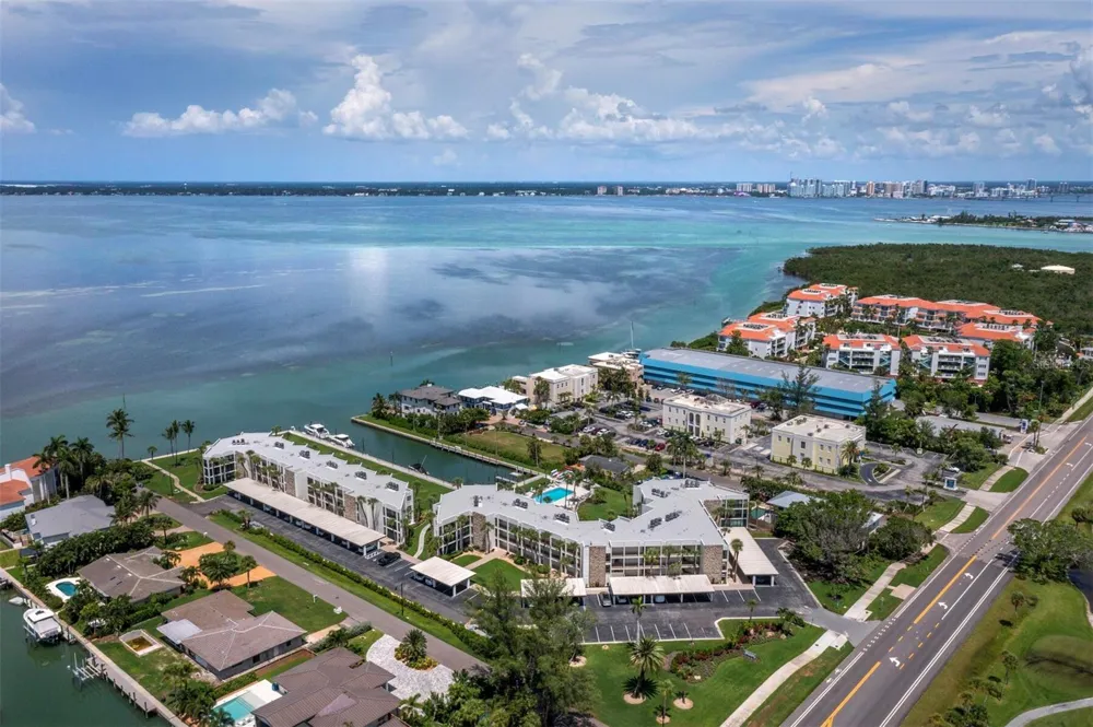 448 GULF OF MEXICO DRIVE #A104 Longboat Key, FL 34228