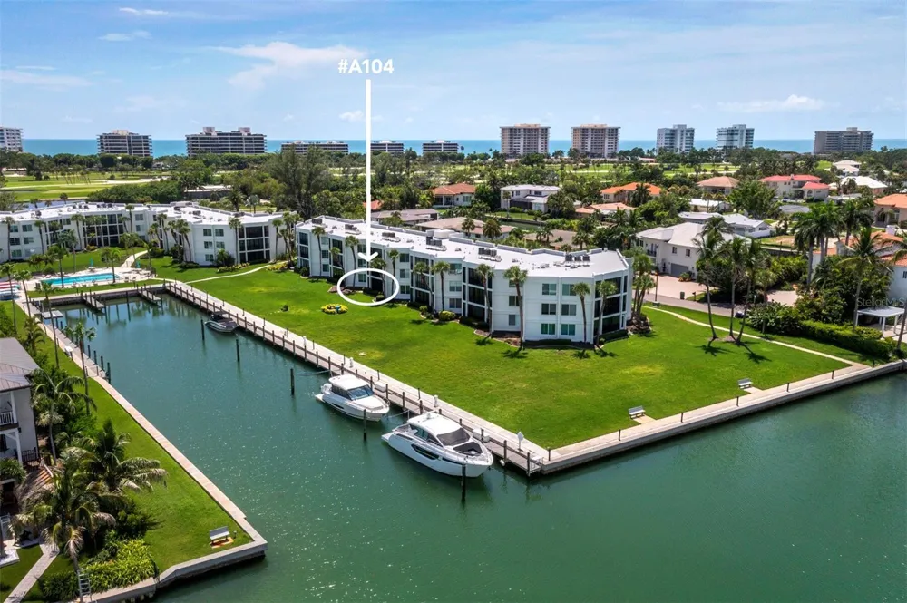 448 GULF OF MEXICO DRIVE #A104 Longboat Key, FL 34228