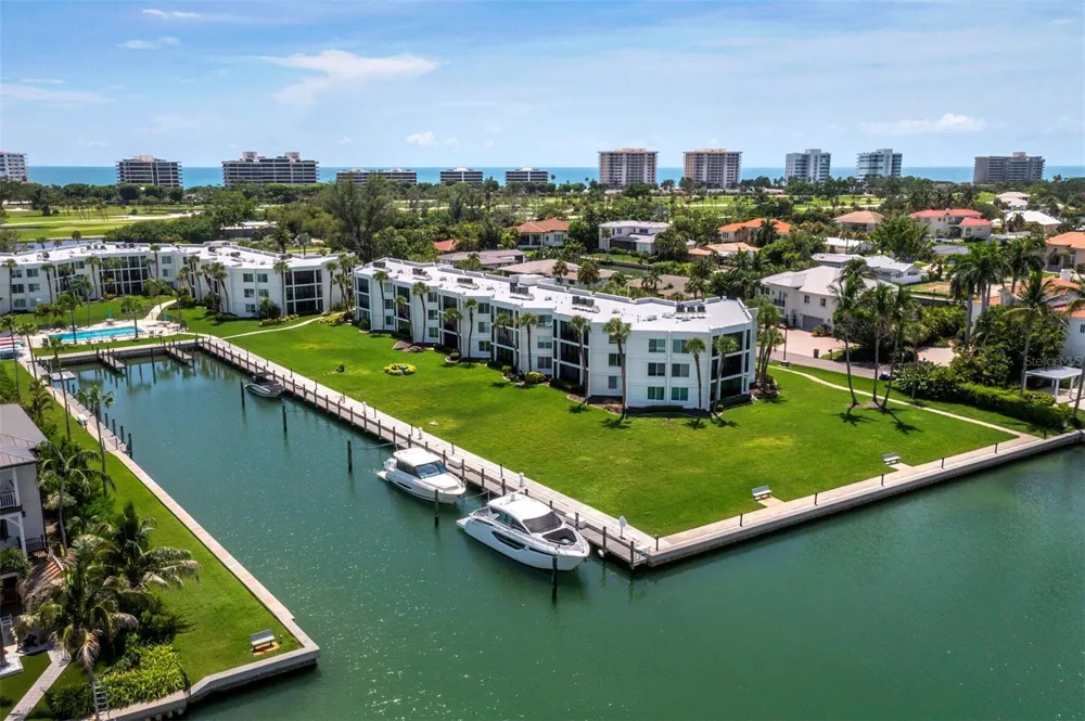 448 GULF OF MEXICO DRIVE #A104 Longboat Key, FL 34228