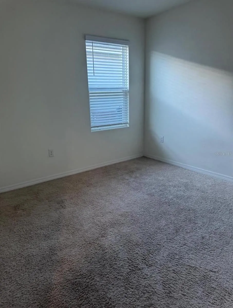 225 LAWSON AVENUE Haines City, FL 33844
