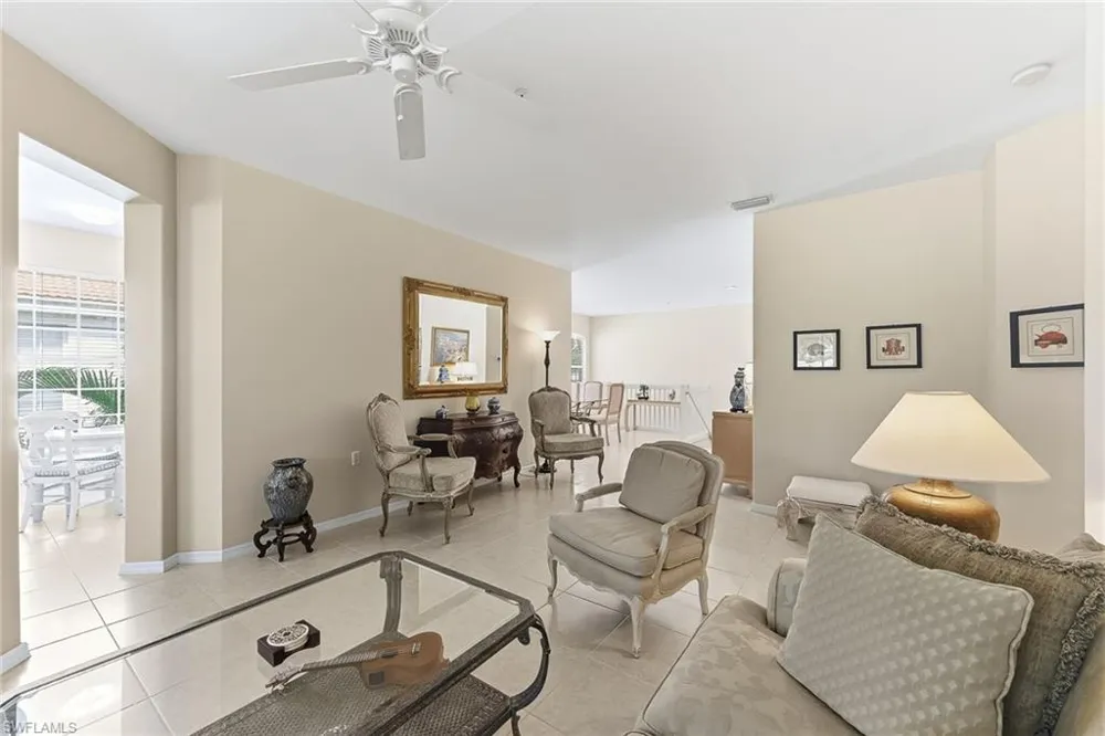 2190 Arielle Drive #901 Naples, FL 34109