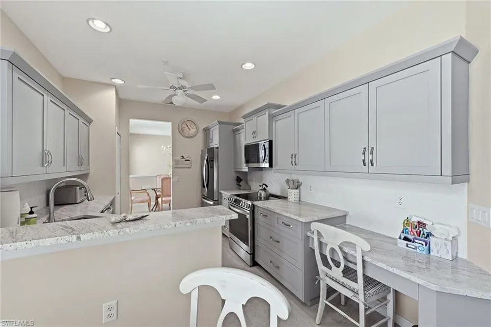 2190 Arielle Drive #901 Naples, FL 34109