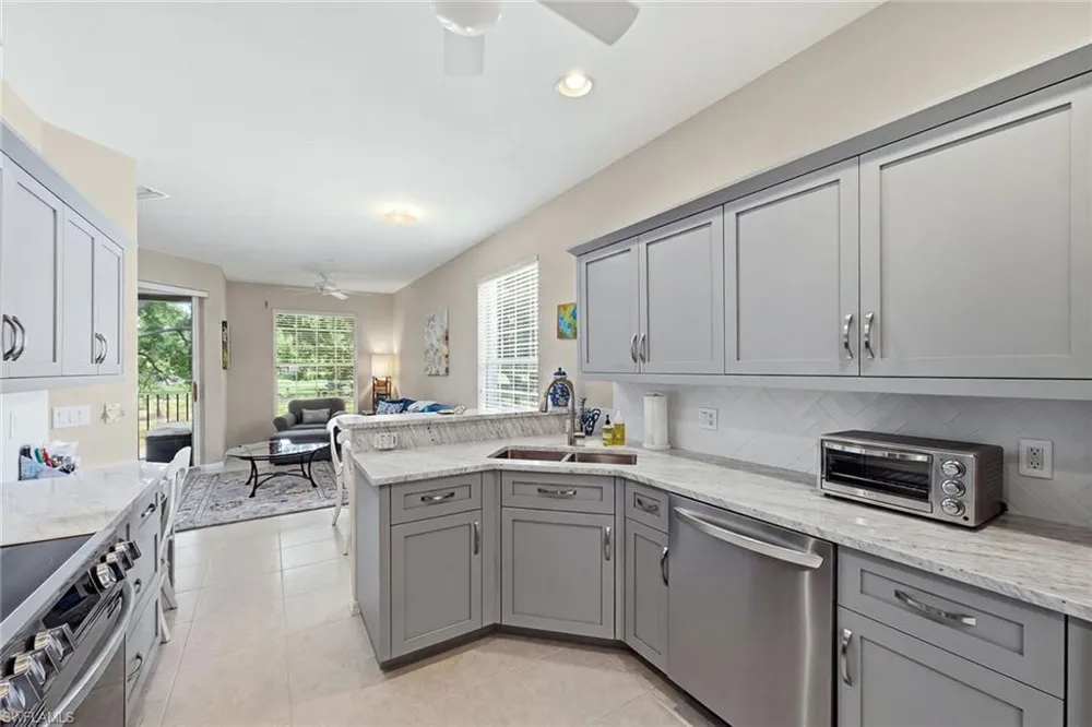 2190 Arielle Drive #901 Naples, FL 34109