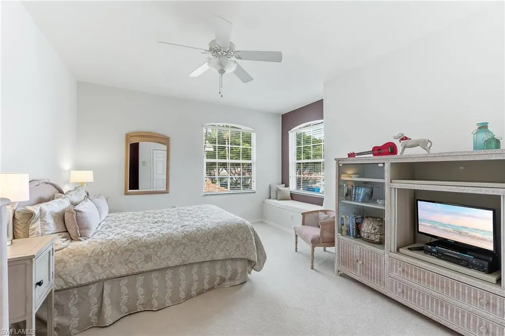 2190 Arielle Drive #901 Naples, FL 34109