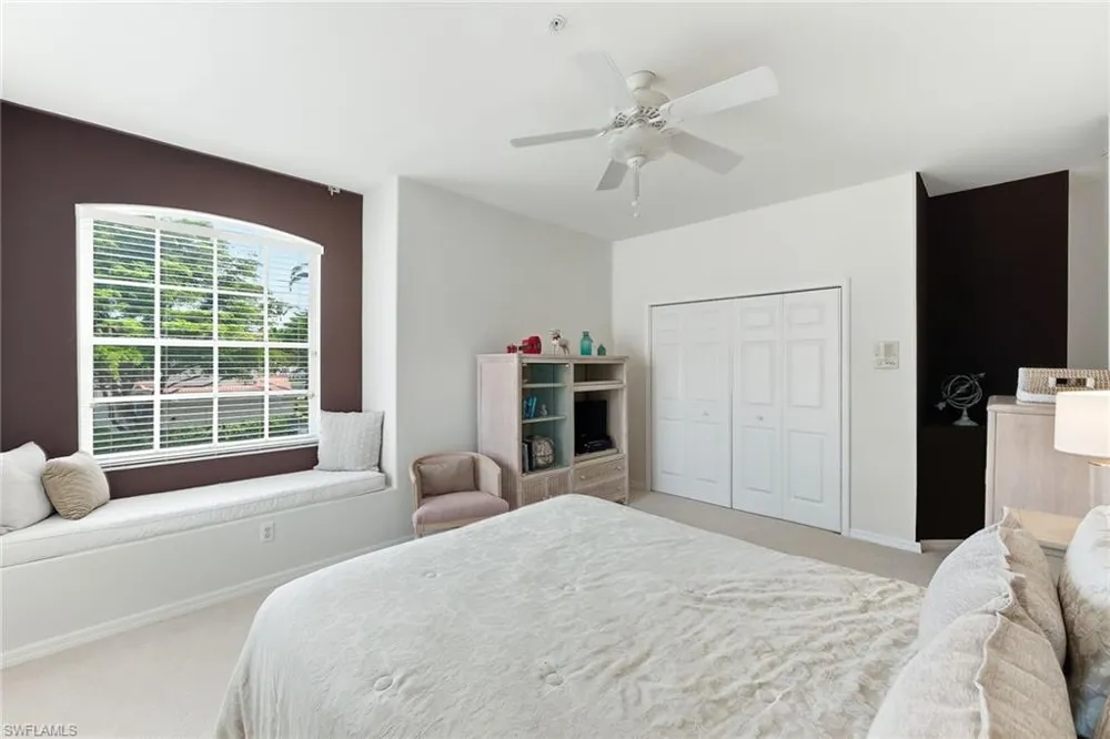 2190 Arielle Drive #901 Naples, FL 34109