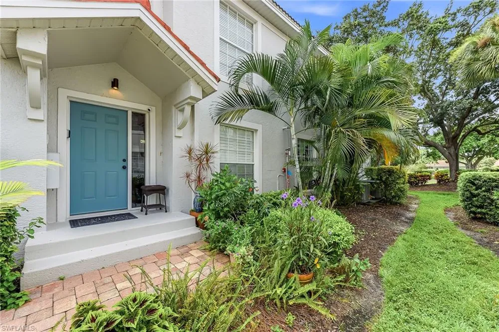 2190 Arielle Drive #901 Naples, FL 34109