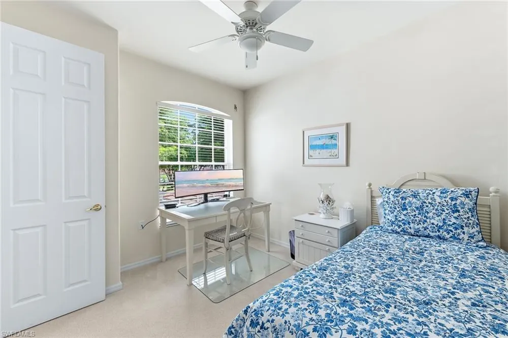 2190 Arielle Drive #901 Naples, FL 34109