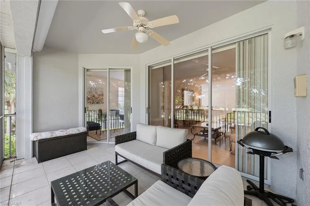 2190 Arielle Drive #901 Naples, FL 34109