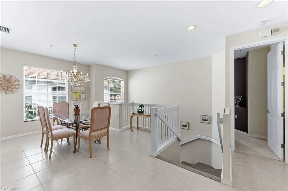 2190 Arielle Drive #901 Naples, FL 34109