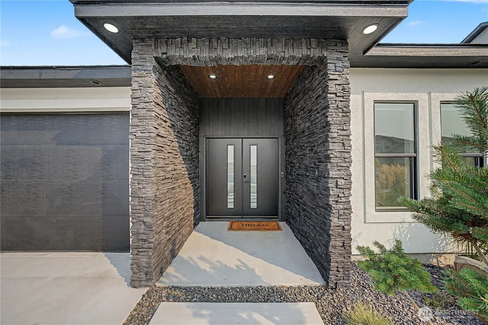 1405 W Lakeside Drive Moses Lake, WA 98837