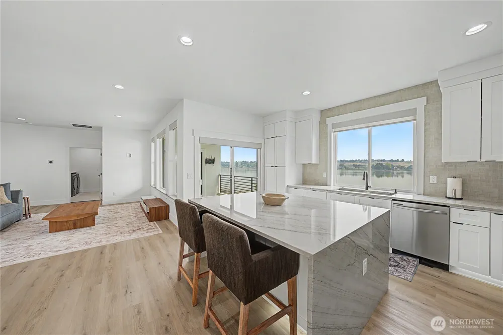 1405 W Lakeside Drive Moses Lake, WA 98837