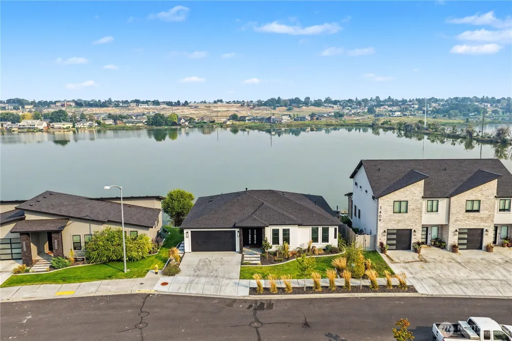 1405 W Lakeside Drive Moses Lake, WA 98837