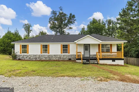 3999 Lee Road 175