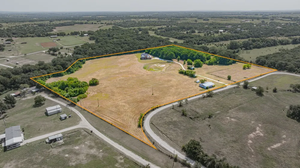 3685 Farm Road 205 Stephenville, TX 76401