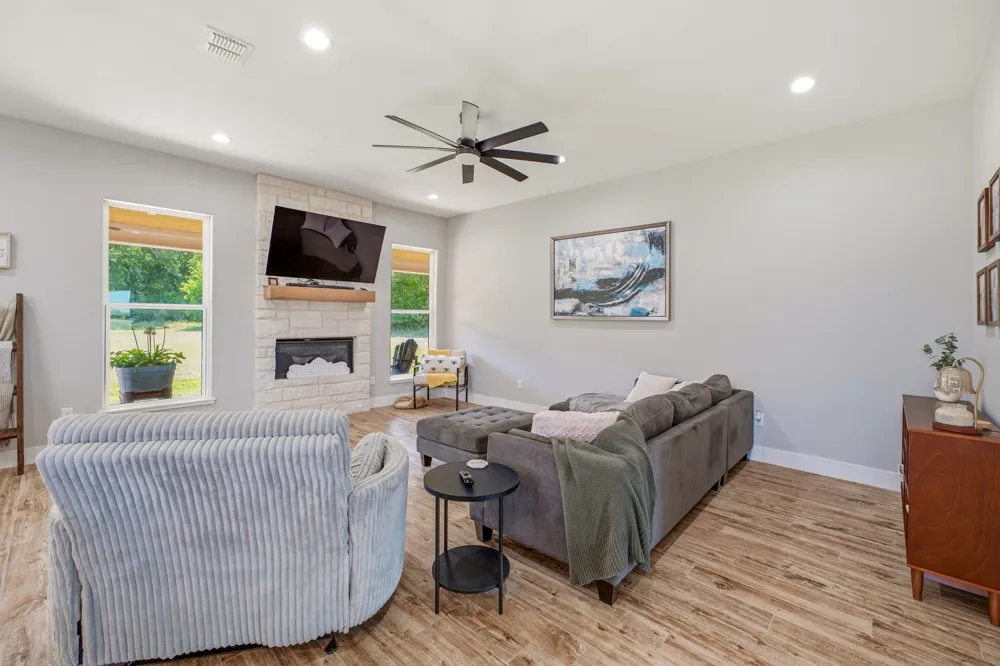 3685 Farm Road 205 Stephenville, TX 76401