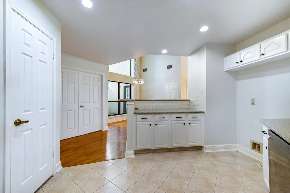 12311 Brighton Lane Meadows Place, TX 77477