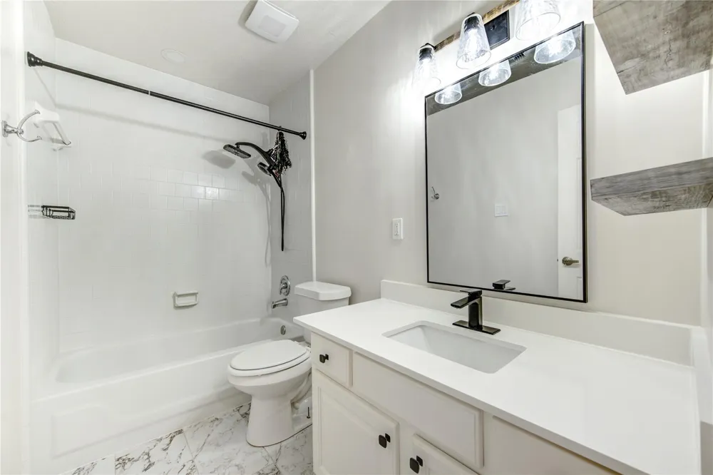 12311 Brighton Lane Meadows Place, TX 77477