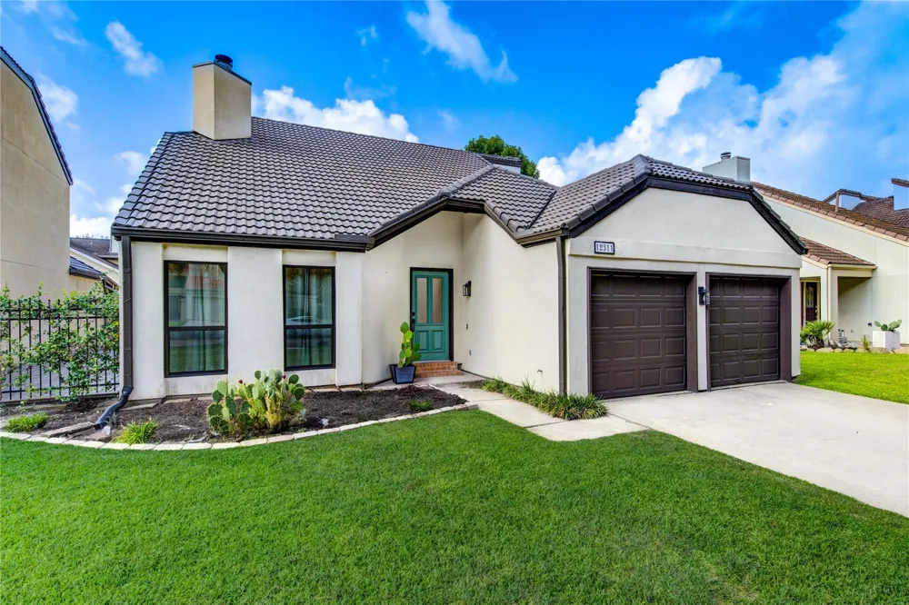12311 Brighton Lane Meadows Place, TX 77477