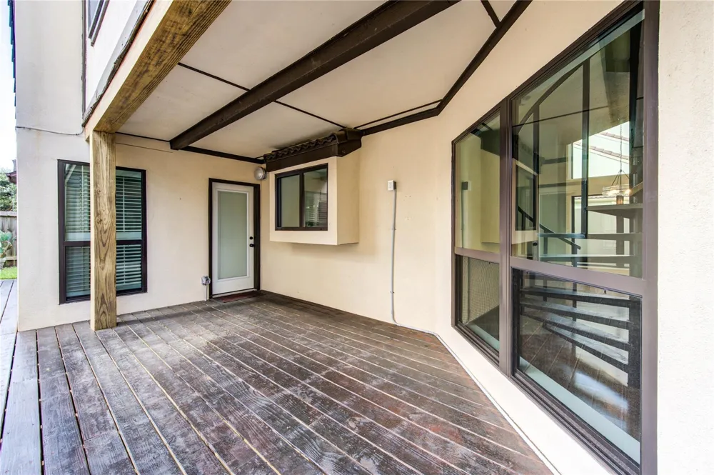 12311 Brighton Lane Meadows Place, TX 77477