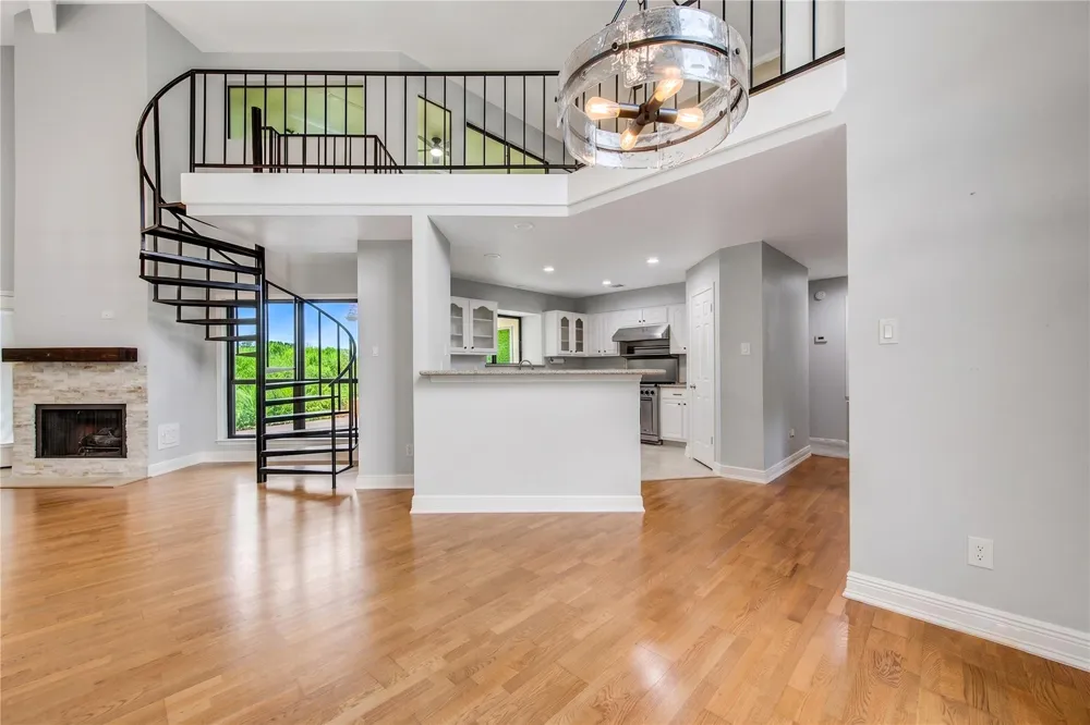 12311 Brighton Lane Meadows Place, TX 77477