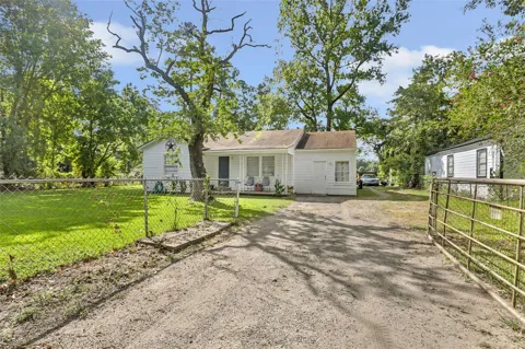 305 Cherry Creek Road