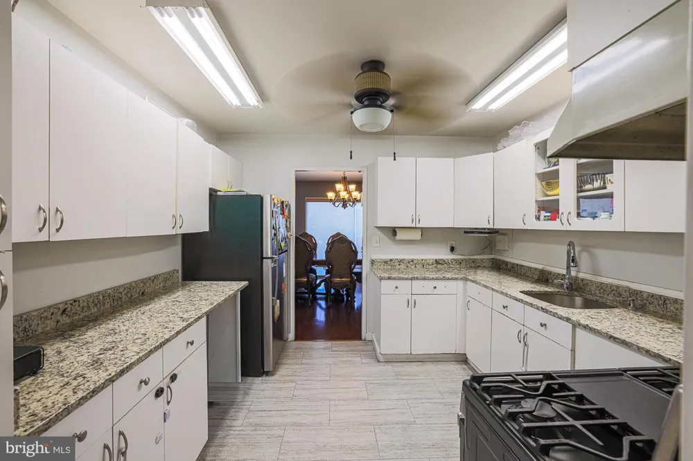 7121 PARK HEIGHTS AVENUE #401 Baltimore, MD 21215