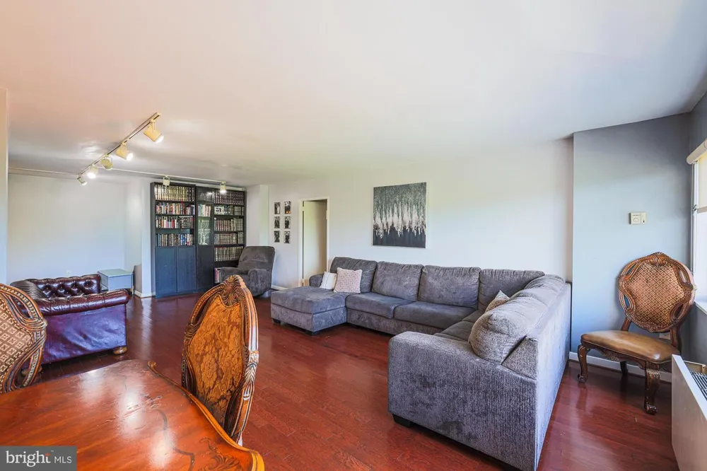 7121 PARK HEIGHTS AVENUE #401 Baltimore, MD 21215