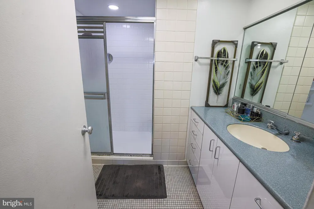 7121 PARK HEIGHTS AVENUE #401 Baltimore, MD 21215