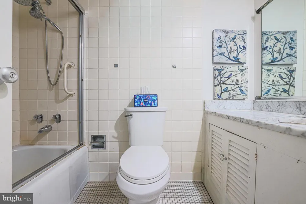 7121 PARK HEIGHTS AVENUE #401 Baltimore, MD 21215