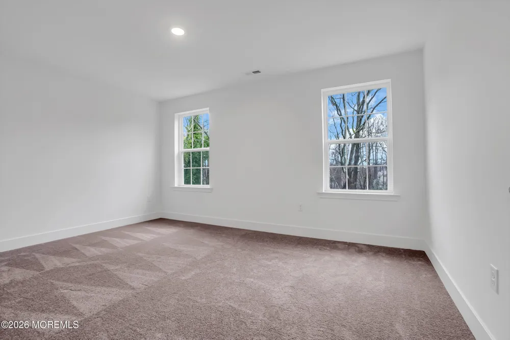 163 Woolley Court Oakhurst, NJ 07755