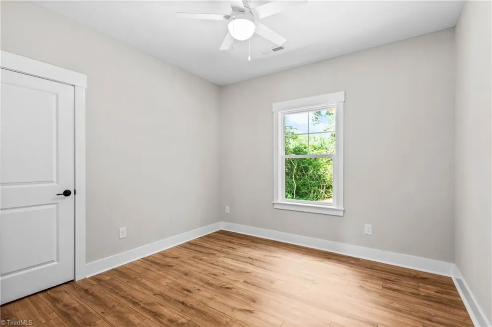 1807 Bramblewood Trail Pfafftown, NC 27040