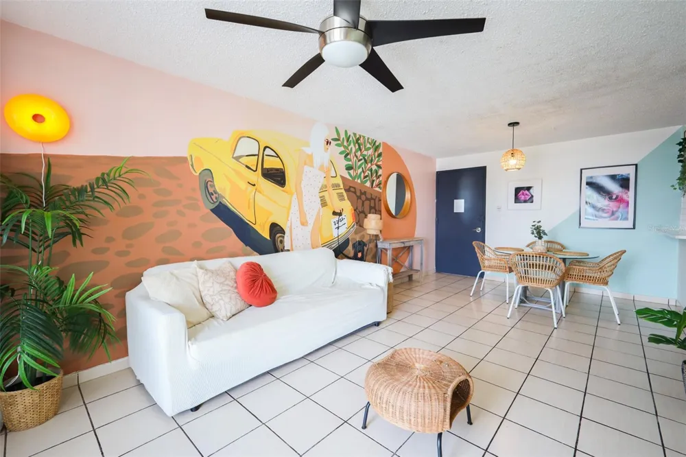 5349 AVE. ISLA VERDE #601 Carolina, PR 00979