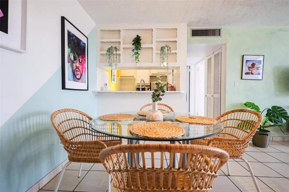5349 AVE. ISLA VERDE #601 Carolina, PR 00979