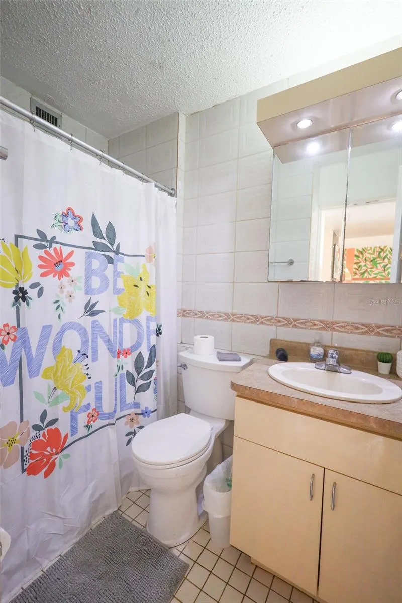 5349 AVE. ISLA VERDE #601 Carolina, PR 00979