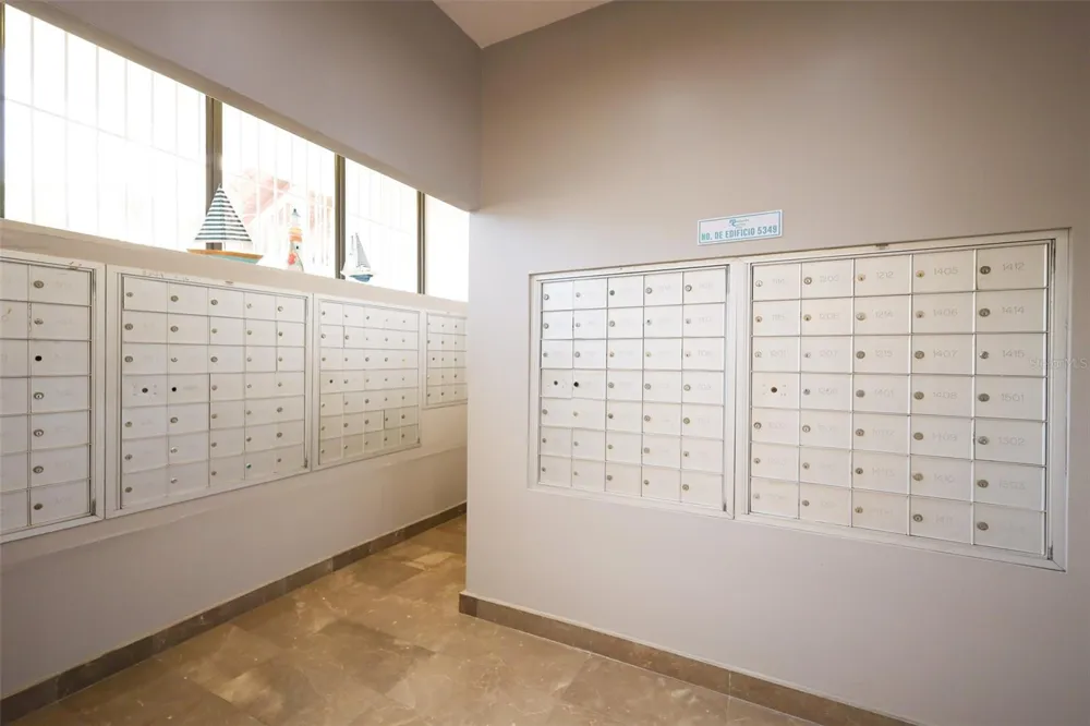 5349 AVE. ISLA VERDE #601 Carolina, PR 00979