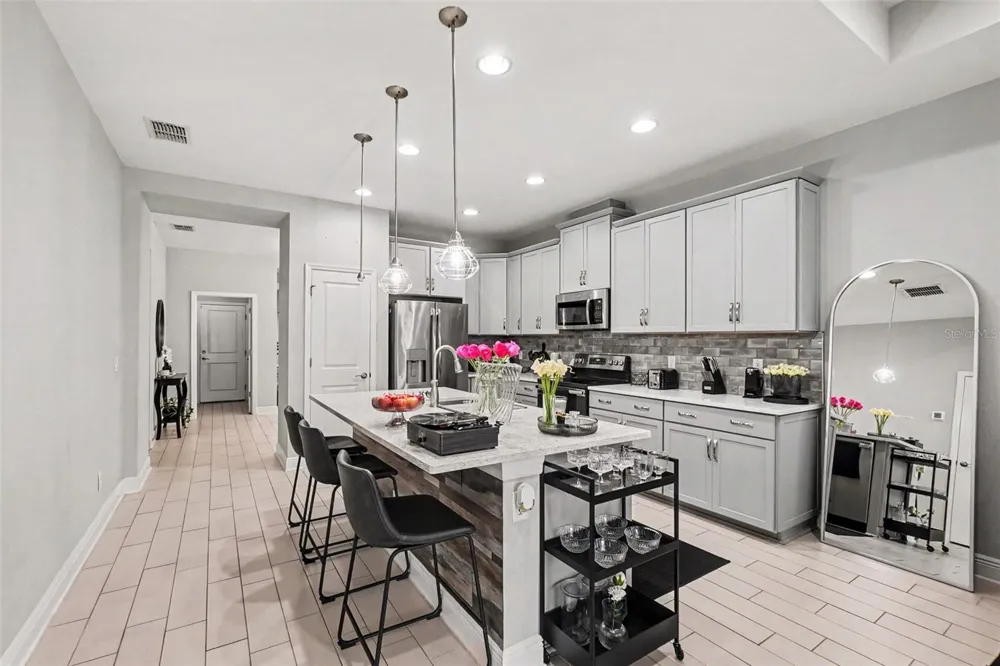 10314 BERRYESSA AVE Riverview, FL 33578